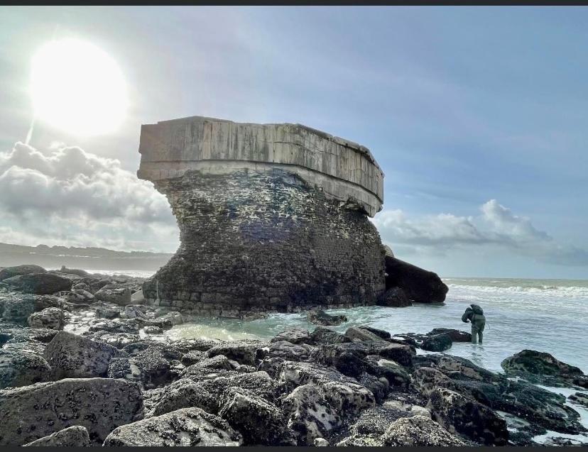 Le Brise Lame Maison Neuve A 2 Pas De La Plage Le Portel Exterior photo